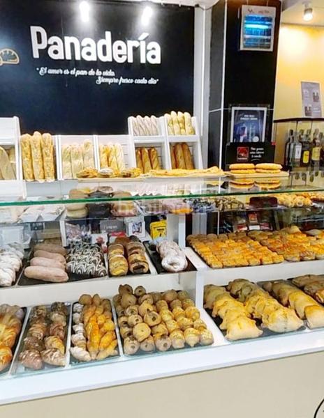 Foto fbfadc69-44f6-48c4-9a43-5c5753aef5a5. Trapasso locale commerciale in Albal