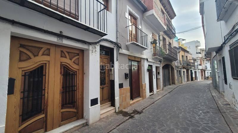 Foto 8b7a0ede-4b58-47d2-bc6b-11cf316ebcd8. Casa a schiera in carrer de les eres 36 in Serra