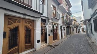 Casa adossada a Carrer de les eres 36