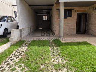 Casa adossada  Carrer d'ares del maestrat 9
