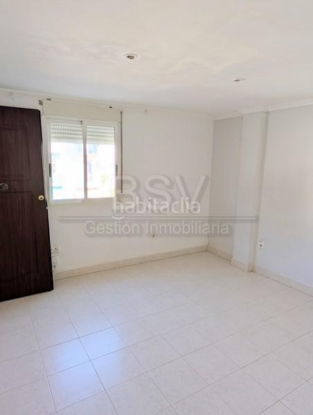 Foto 26b936cd-d42c-42c7-b3e3-402b145297d5. Appartement dans de francisco valldecabres 59 dans El Mercado Manises