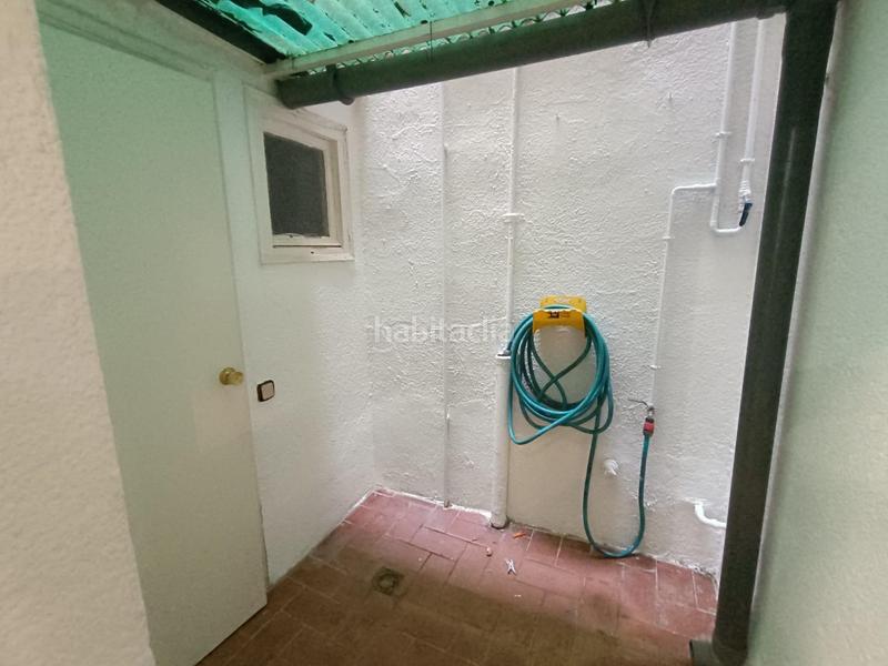 Foto 234cd4a3-d525-4ebf-867b-315230514920. Business premise in Horta Barcelona