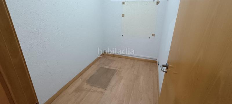 Foto 8d5f7d1f-e882-4f03-87f0-93c686e1c79f. Local comercial en Horta Barcelona