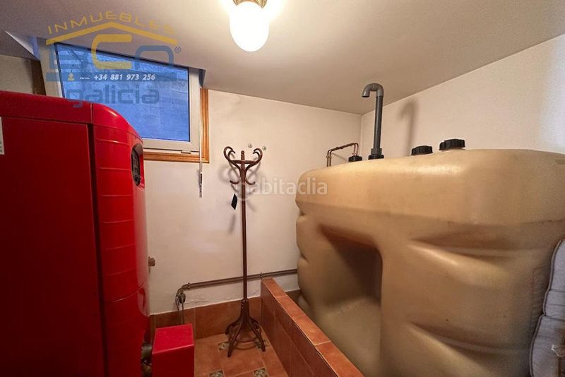 Foto 4806cb8a-7927-48d2-abfb-c13fa96b4a5c. Xalet amb calefacció aparcament piscina a Parroquias de Santiago Santiago de Compostela