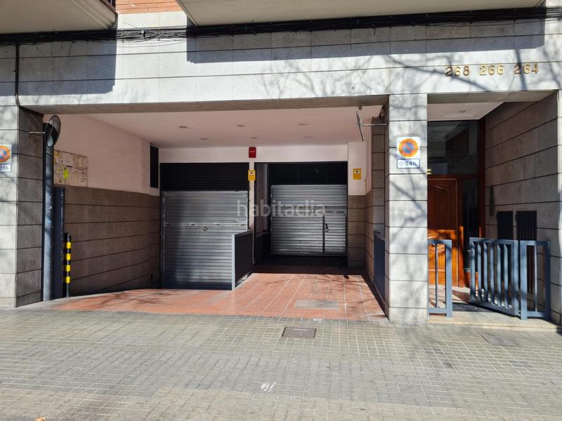 Foto 701c32f4-566f-487a-ab28-f167cdcee38e. Parking coche en maragall 268 en Vilapicina - Torre Llobeta Barcelona