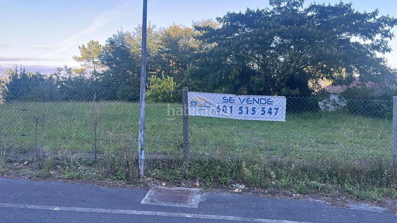 Foto 1c8b292a-b56d-4855-9a79-874d632dabec. Terrain résidentiel dans Brión