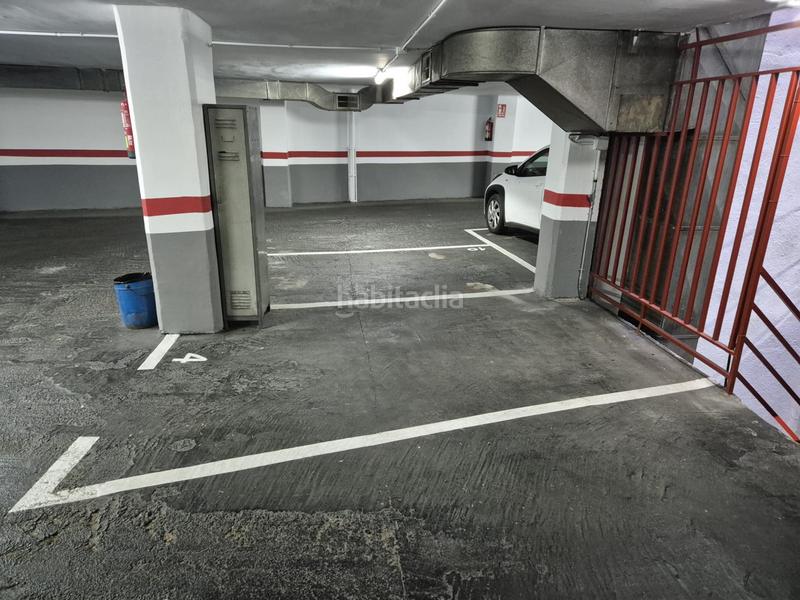 Foto 0cd96fac-7aa0-4e3e-aedb-29f93c510f0f. Parking voiture dans de fabra i puig 331 dans Vilapicina - Torre Llobeta Barcelona