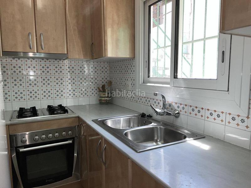 Foto 3e9cee88-2470-4aa4-9f48-3ef557ce2a48. Casa adosada chalet con carácter, tu oasis urbano donde los sueños encuentran hogar. en Barcelona