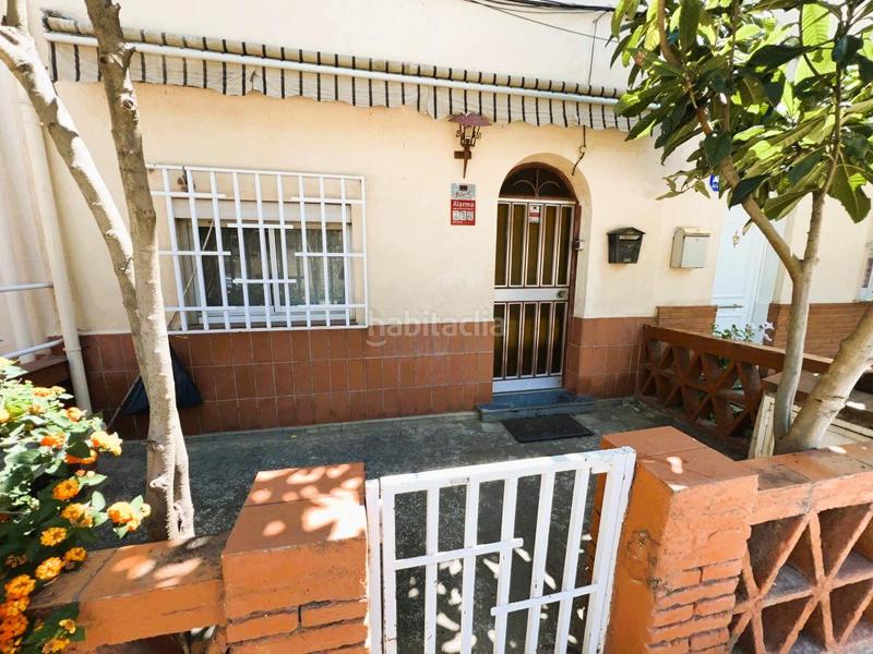 Foto e5ee1117-6076-402d-8d53-a569e325cdf1. Casa adosada chalet con carácter, tu oasis urbano donde los sueños encuentran hogar. en Barcelona
