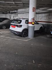 Parking coche  De concepción arenal