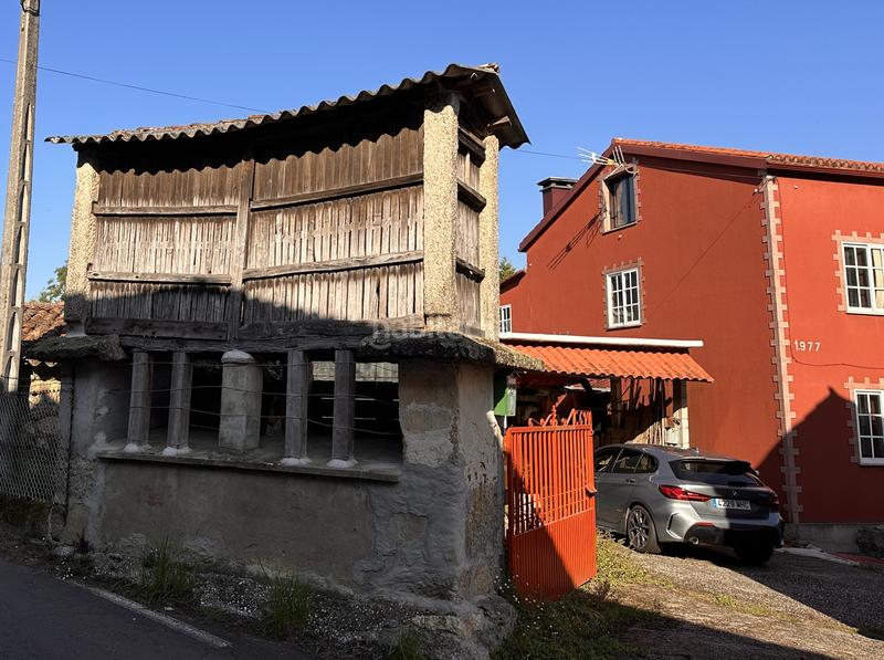 Foto a6a7cf20-112a-48a8-8867-1402969cd20c. Country house with heating parking in Teo