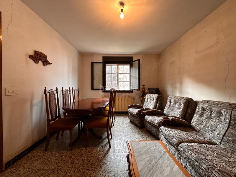 Foto b5c14618-a3c5-49f6-81d3-9482e3184505. Country house with heating parking in Teo