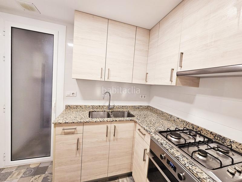 Foto f66fdc0f-6573-4881-851d-642c20fc82a3. Piso en Porta Barcelona