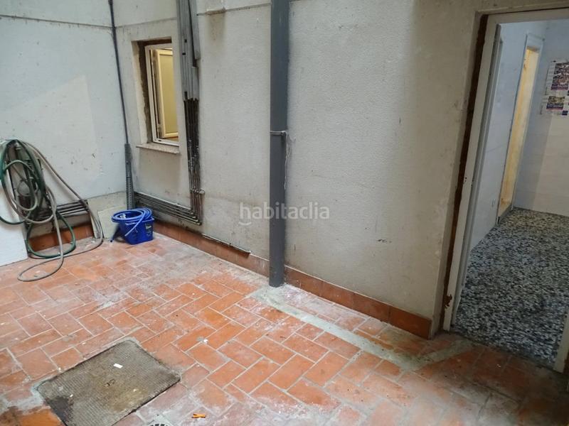 Foto 9cfe70b3-a64b-4771-bf35-5a768cf11bf5. Geschäftsraum in Turó de la Peira Barcelona