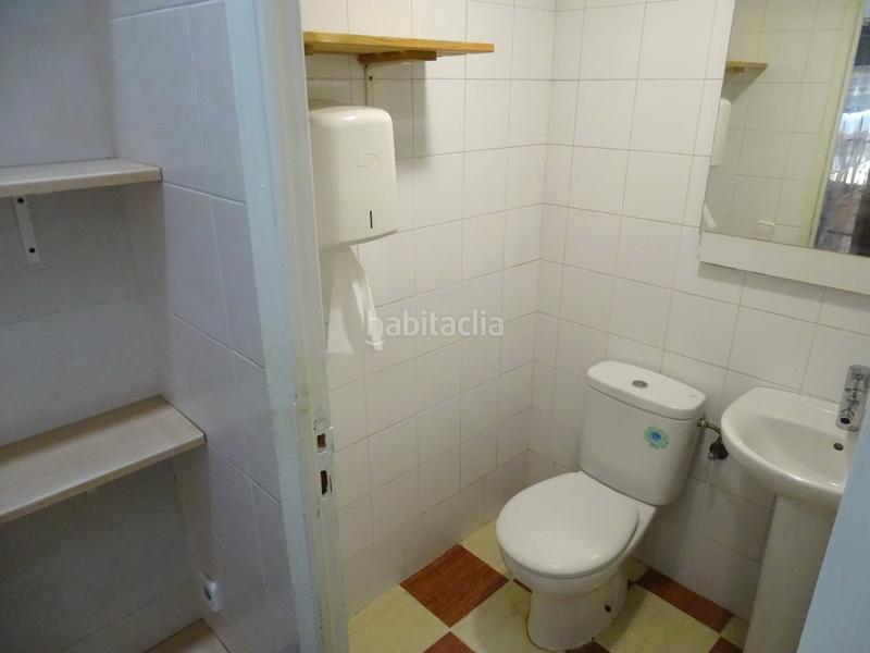 Foto c2abc5e1-802f-4f00-bd56-8ea4f8559db5. Geschäftsraum in Turó de la Peira Barcelona