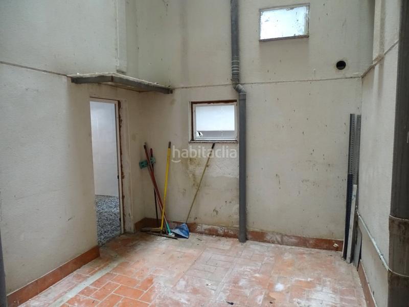 Foto d0debcab-1c4a-4eaf-8fdd-9eee47a7b33f. Geschäftsraum in Turó de la Peira Barcelona