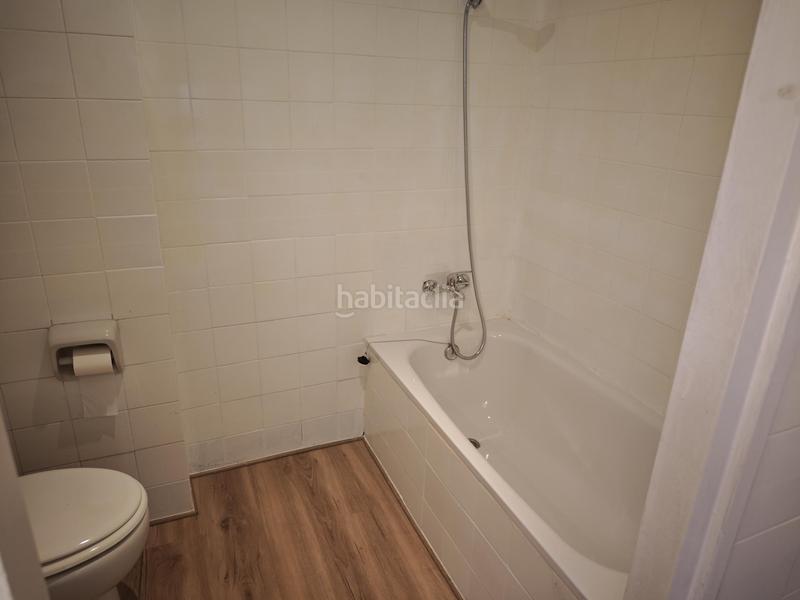 Foto ccf4b990-7a2e-4e92-854b-4d7f3f6e0c3d. Alquiler piso en Barri de les Corts Barcelona