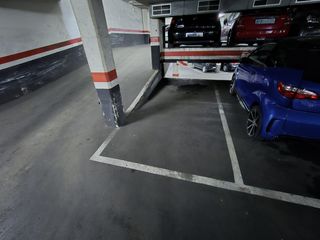 Autoparkplatz in De fabra i puig 289