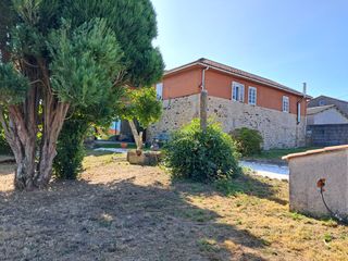 Masia a Teo. Casa de piedra con encanto y finca de 2.500 m cerrada