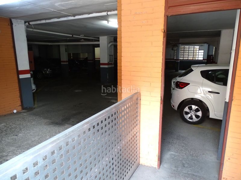 Foto 00d85090-b273-4cd2-852d-073658b3f6cd. Affitto posto auto in de pitàgores 26 in Vilapicina - Torre Llobeta Barcelona