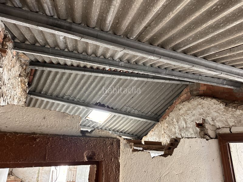 Foto 67a686e1-3fee-4680-9eab-7f9adfdef900. Casa adossada a Noia