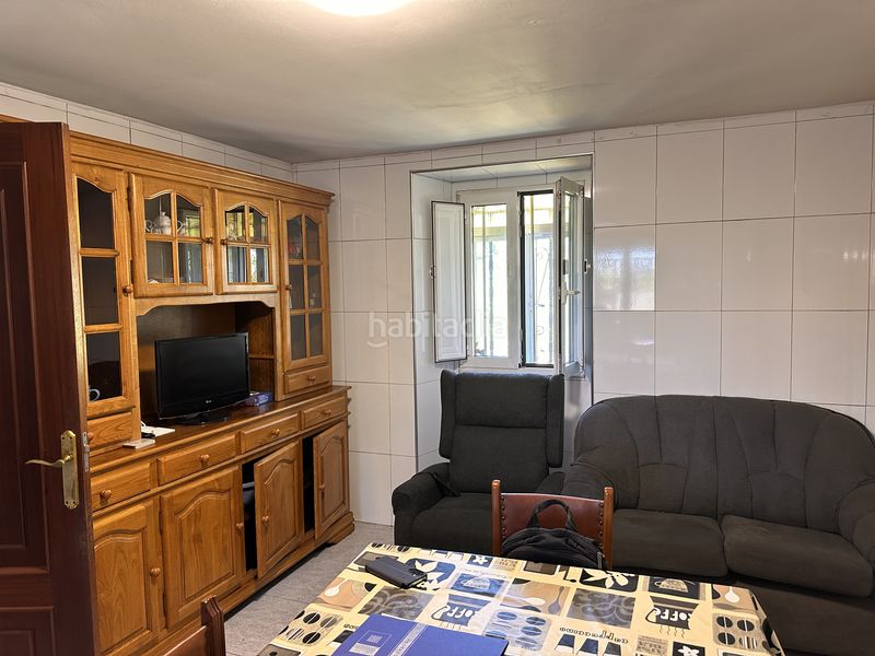 Foto bb3a861b-d784-4f19-964f-7440332a2195. Casa amb aparcament a Baña (A)