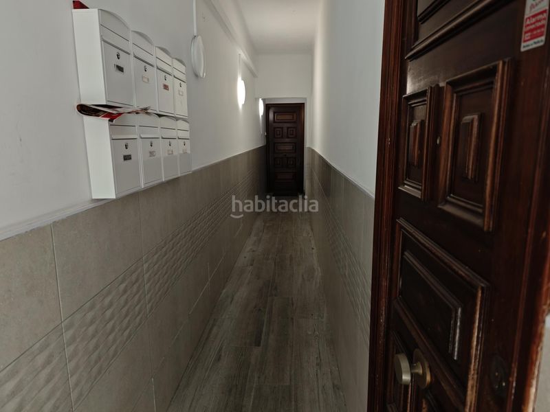Foto 619b1c9a-b7e1-47f9-8d5e-84dba9ec10a5. Piso en Lloreda Badalona
