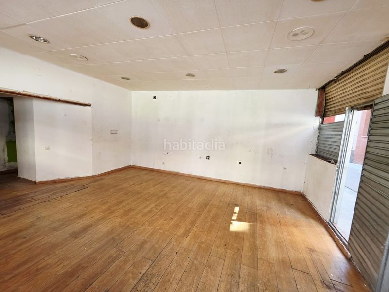 Foto 52e3555a-f4be-4e71-b616-815cea006b0a. Local comercial a Vilapicina - Torre Llobeta Barcelona
