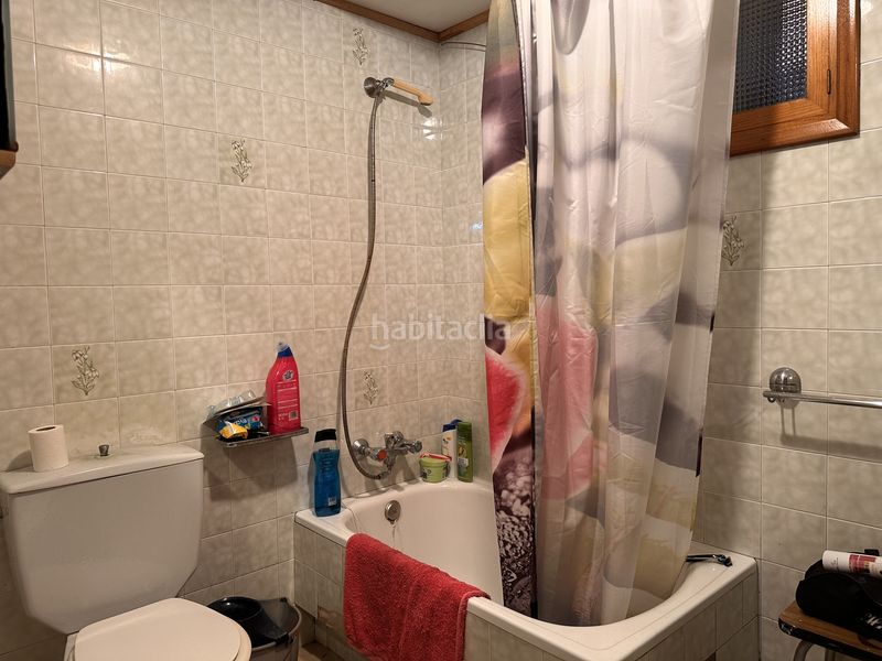 Foto 12236b59-97b9-45c8-bc67-8a074c86dd1a. Casa adossada a Vilalba