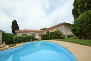 Chalet  Avenida francisco jose balada. Chalet en zona saldonar-vinaròs