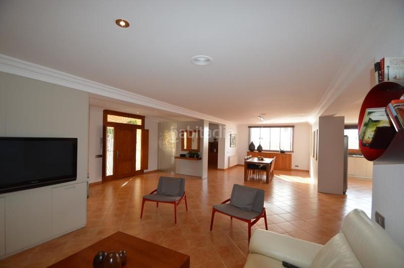 Foto 16bf1aae-5392-4606-ae81-752b0e0601a6. Chalet con riscaldamento parcheggio piscina in Pueblo Benicarló