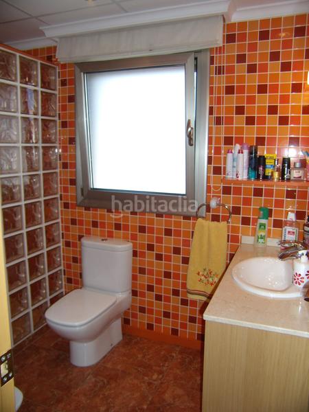 Foto 16089afd-848d-4551-b4e1-677db584bc60. Casa pareada chalet pareado con piscina en costa norte en Vinaròs
