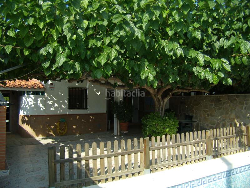 Foto a62ce9a8-6a3c-4f31-9fc7-ff98623b8012. Casa pareada chalet pareado con piscina en costa norte en Vinaròs
