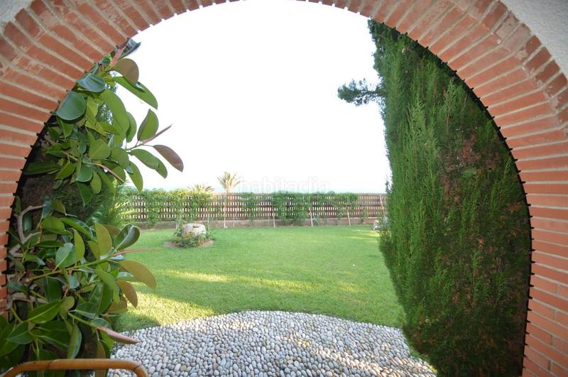 Foto d625f2e7-2cbb-4067-b77e-e90215d07b20. Chalet with parking in Les Salines Vinaròs