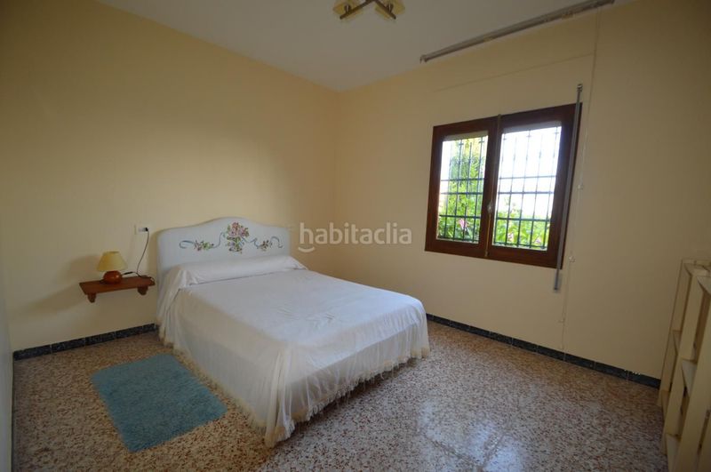 Foto 46149885-d5a2-4caf-9bed-d44d7e444edb. Xalet amb aparcament a Les Salines Vinaròs