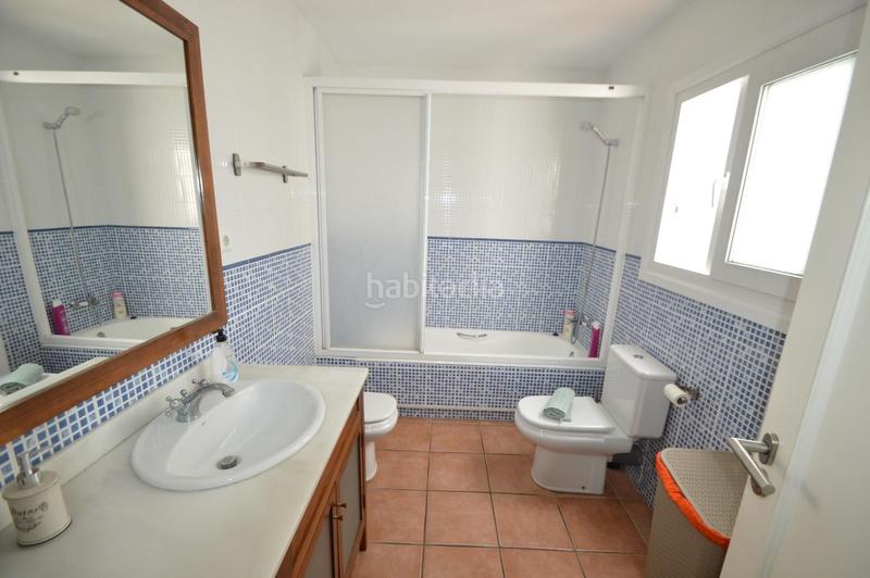 Foto 62cf0dc8-52bd-47ba-b502-5e965f760e7c. Masia amb calefacció aparcament a Casco Urbano Vinaròs