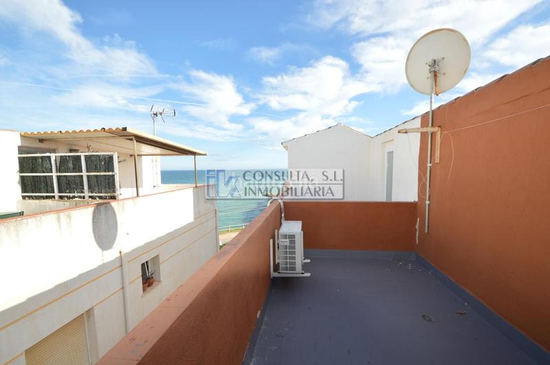 Foto 2b7cf386-80cb-42e6-9099-fbf1d21ffa7d. Casa adosada casa o chalet adosado en venta . en Costa Norte Vinaròs