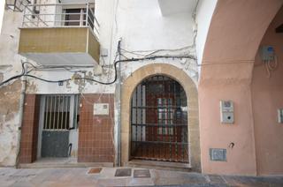Local Comercial  Carrer dels sants metges. En venta almacén en pleno casco de antiguo de vinaròs