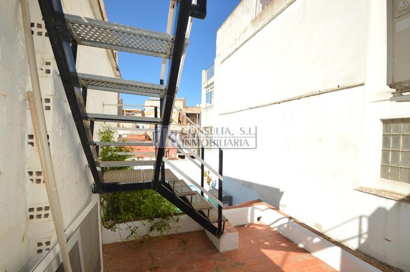 Foto 733942a5-f5dd-4821-b5ec-b1c8a78fc2f4. Casa adossada amb calefacció piscina a Casco Urbano Vinaròs