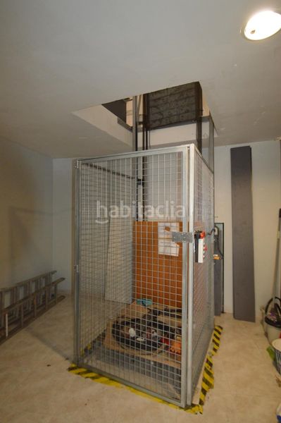Foto a37933c9-26d5-48d7-ac7d-4c934c6832e5. Local comercial a Casco Urbano Vinaròs