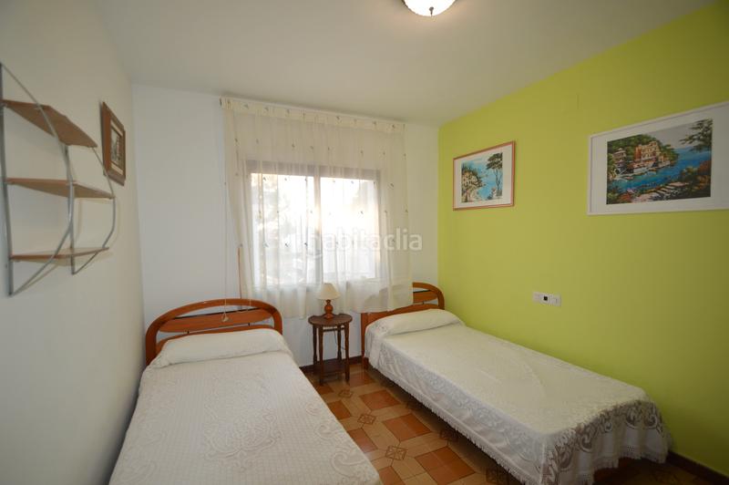 Foto 9db978c7-f59c-4b45-b8b1-4a10c1ff23ea. Chalet  en venta, primera línea de mar, (castellón) en Vinaròs