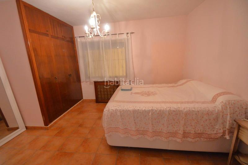 Foto b35980e9-4742-42c8-827f-ccc0f19e14bc. Xalet amb xemeneia calefacció aparcament a Cala Puntal Vinaròs