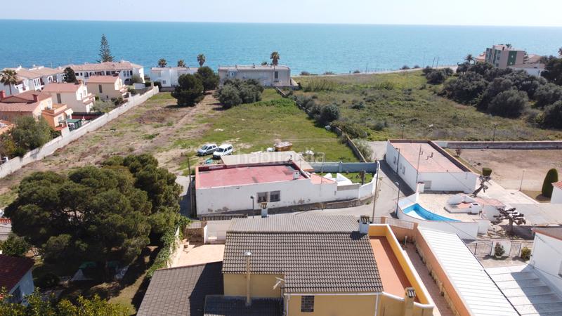 Foto f9f4008d-08b5-4871-9695-134f29dd5b62. Xalet amb xemeneia calefacció aparcament a Cala Puntal Vinaròs