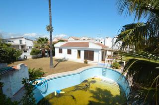 Chalet  Carrer triador. Chalet en venta en vinaròs en zona triador