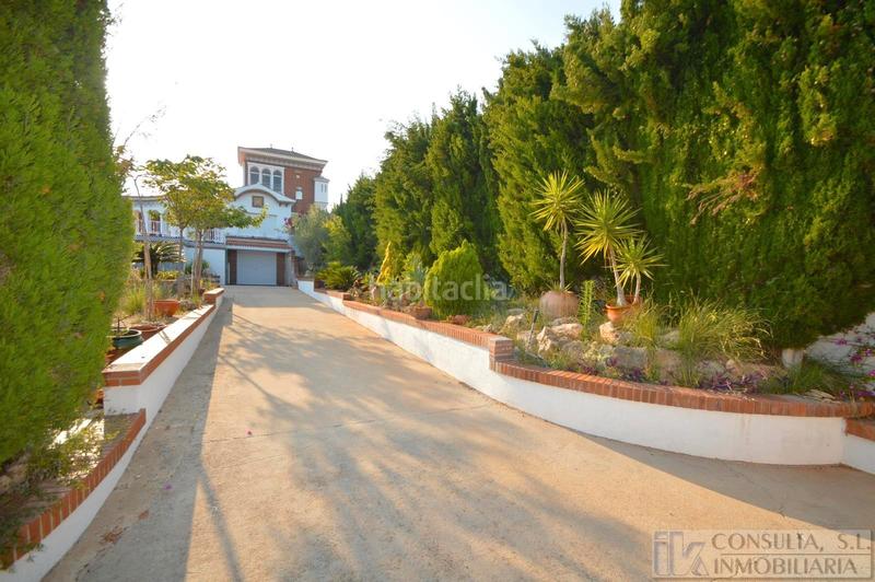 Foto 57af1882-17b7-4e1b-8643-3a9928dd63b2. Xalet amb xemeneia aparcament piscina a closa de Vinaròs - ermita Vinaròs