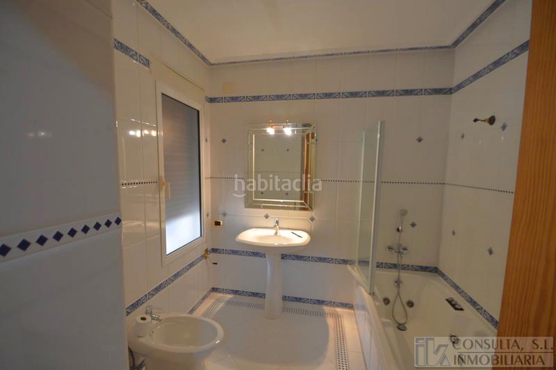 Foto 885f27c2-6735-4bc7-866b-585f391d850d. Xalet amb xemeneia aparcament piscina a closa de Vinaròs - ermita Vinaròs