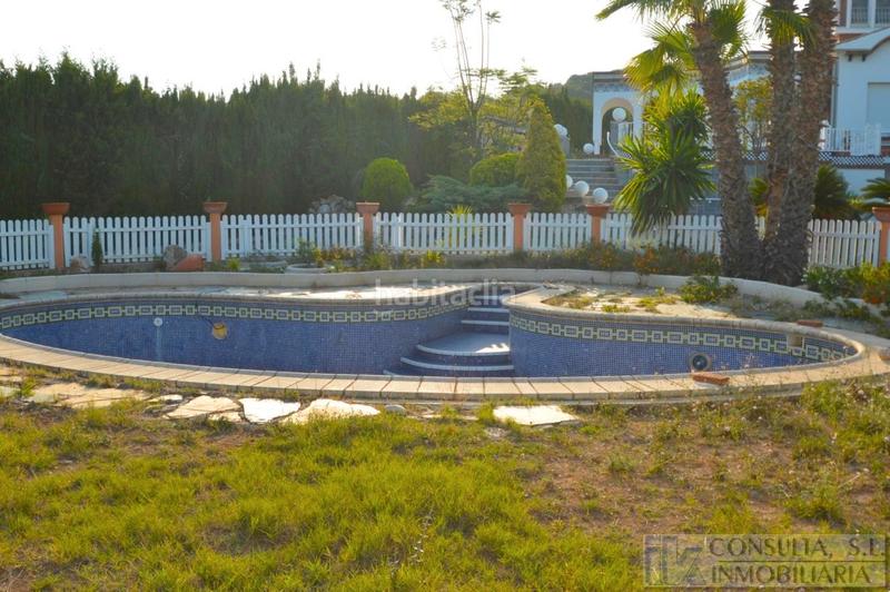 Foto d0cf737f-c399-4e09-adc6-590e064be183. Xalet amb xemeneia aparcament piscina a closa de Vinaròs - ermita Vinaròs