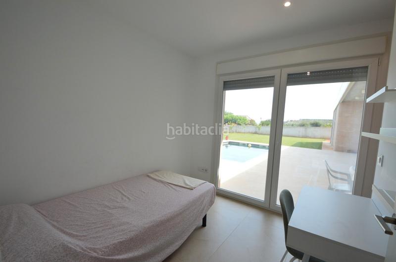 Foto 99be45b2-81b2-4267-9a76-473da6f6ada2. Xalet amb calefacció aparcament piscina a closa de Vinaròs - ermita Vinaròs