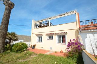 Xalet  Carrer del bec de serra. Chalet en venta en vinars con acceso directo a la playa