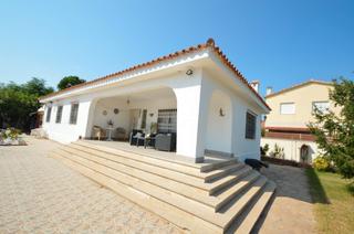 Chalet à Boverals-Saldonar. Vivienda en venta en vinaròs – zona boverals